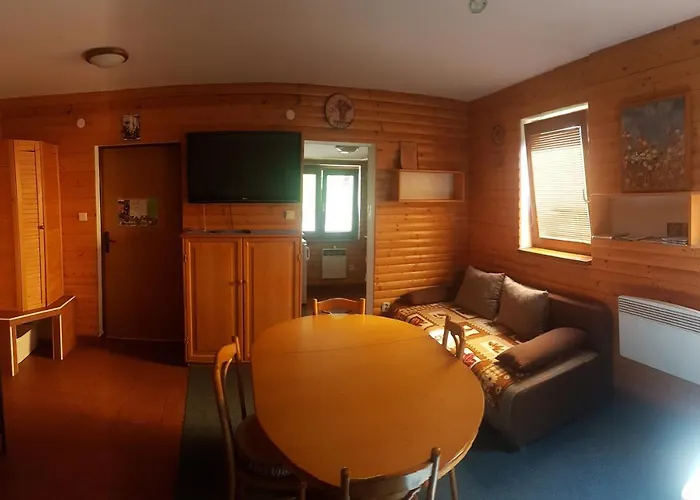 Mária - Bez Kontaktu S Ubytovateľom Click 'n Sleep Lodge Terchová